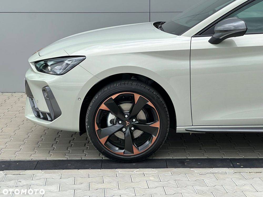 Cupra Leon Sportstourer 1.5 eTSI DSG - 10