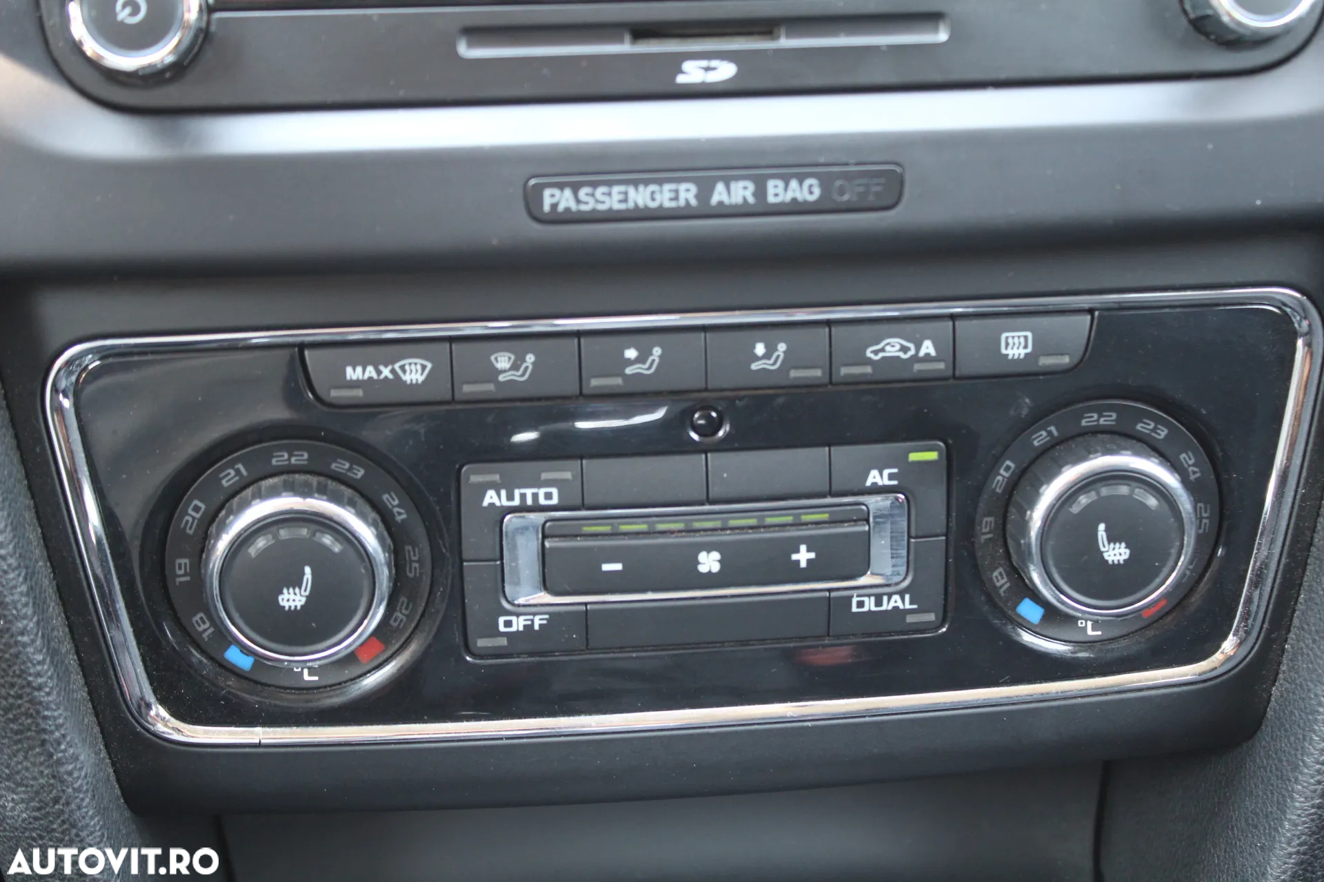 Skoda Superb 2.0 TDI Active DSG - 8