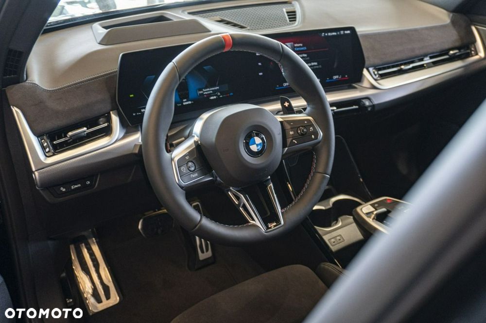 BMW X1 - 11