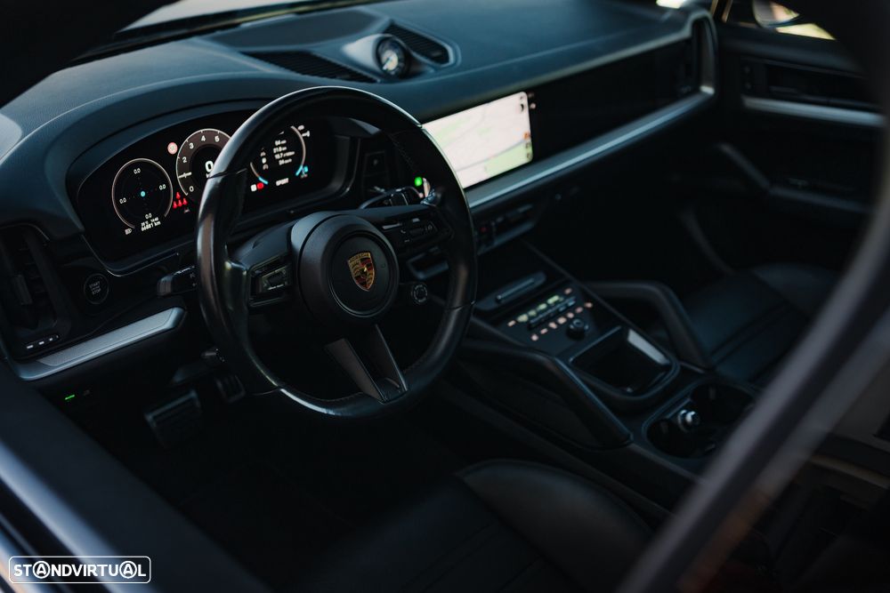Porsche Cayenne — fotografia 9