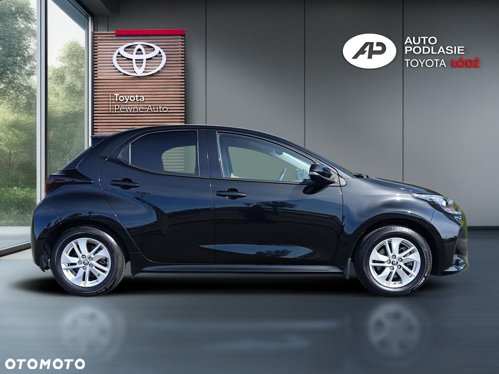 Toyota Yaris - 11