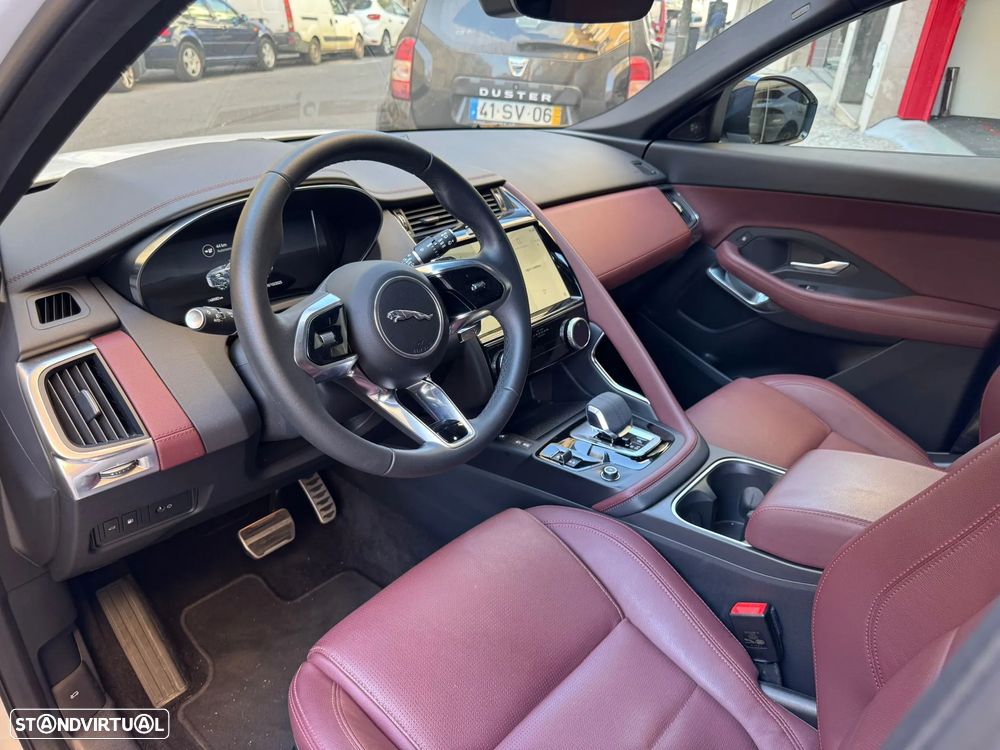 Jaguar E-Pace 1.5 P300e R-Dynamic S AWD Aut. - 2