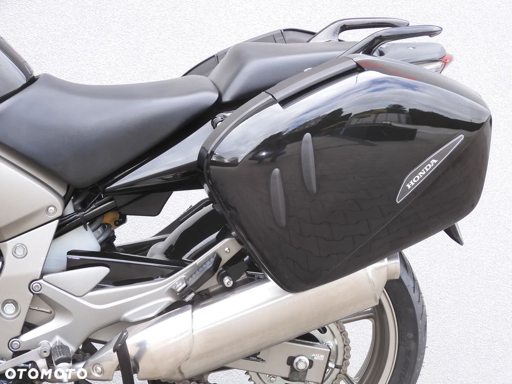Honda CBF - 38