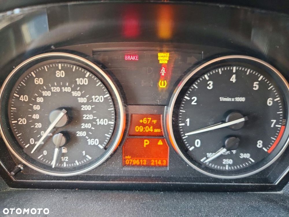 BMW Seria 3 335i Luxury Line - 10