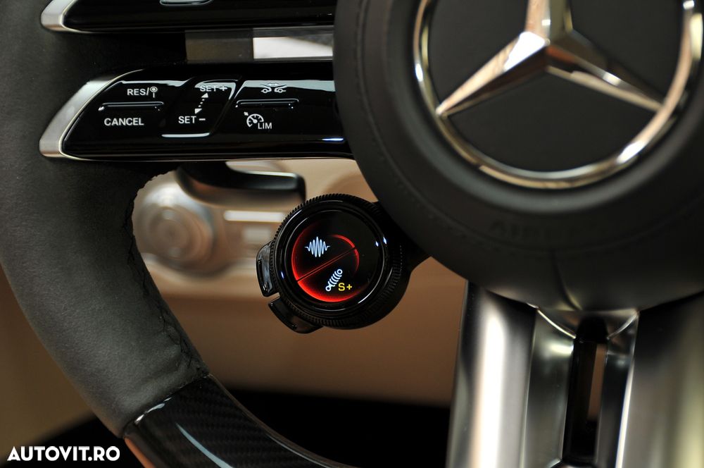 Mercedes-Benz GLE AMG 53 4MATIC+ MHEV - 30