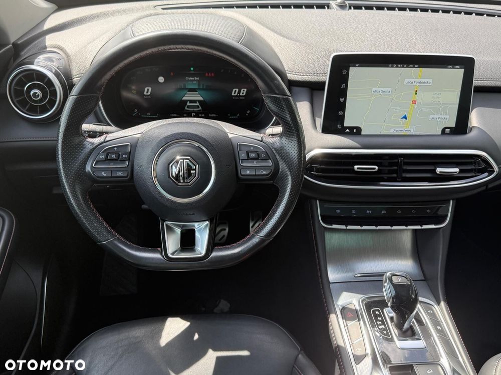 MG HS 1.5 T-GDI Exclusive DCT - 11