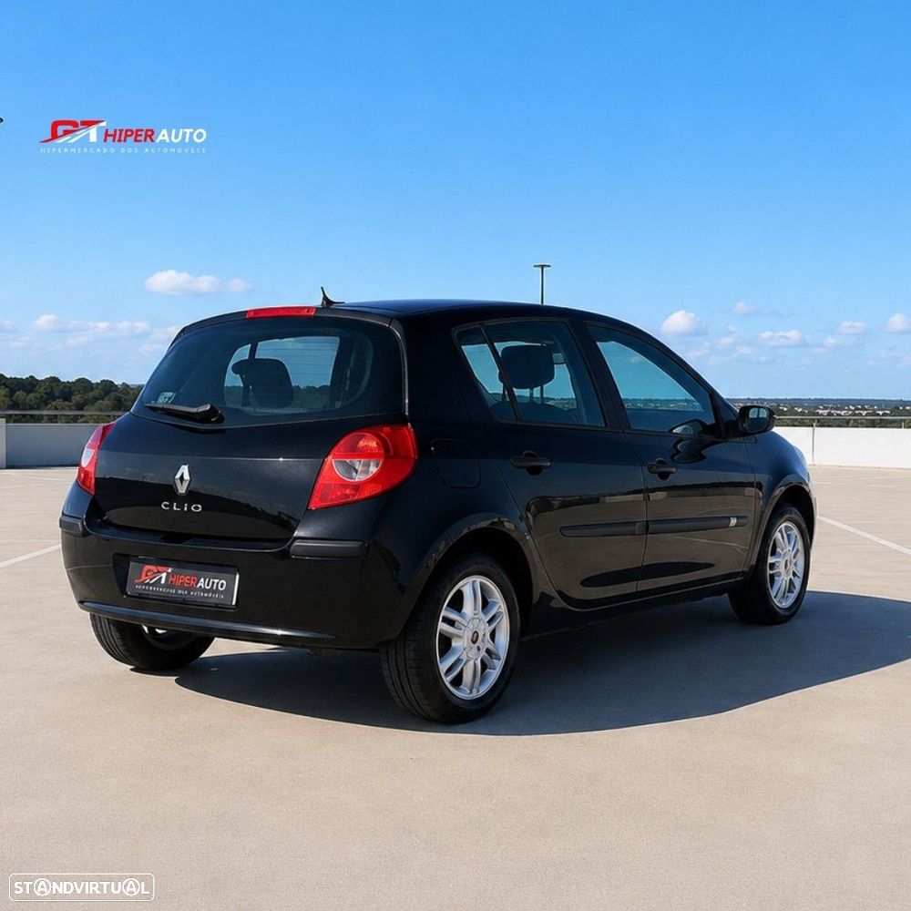 Renault Clio 1.2 16V Dynamique S - 5