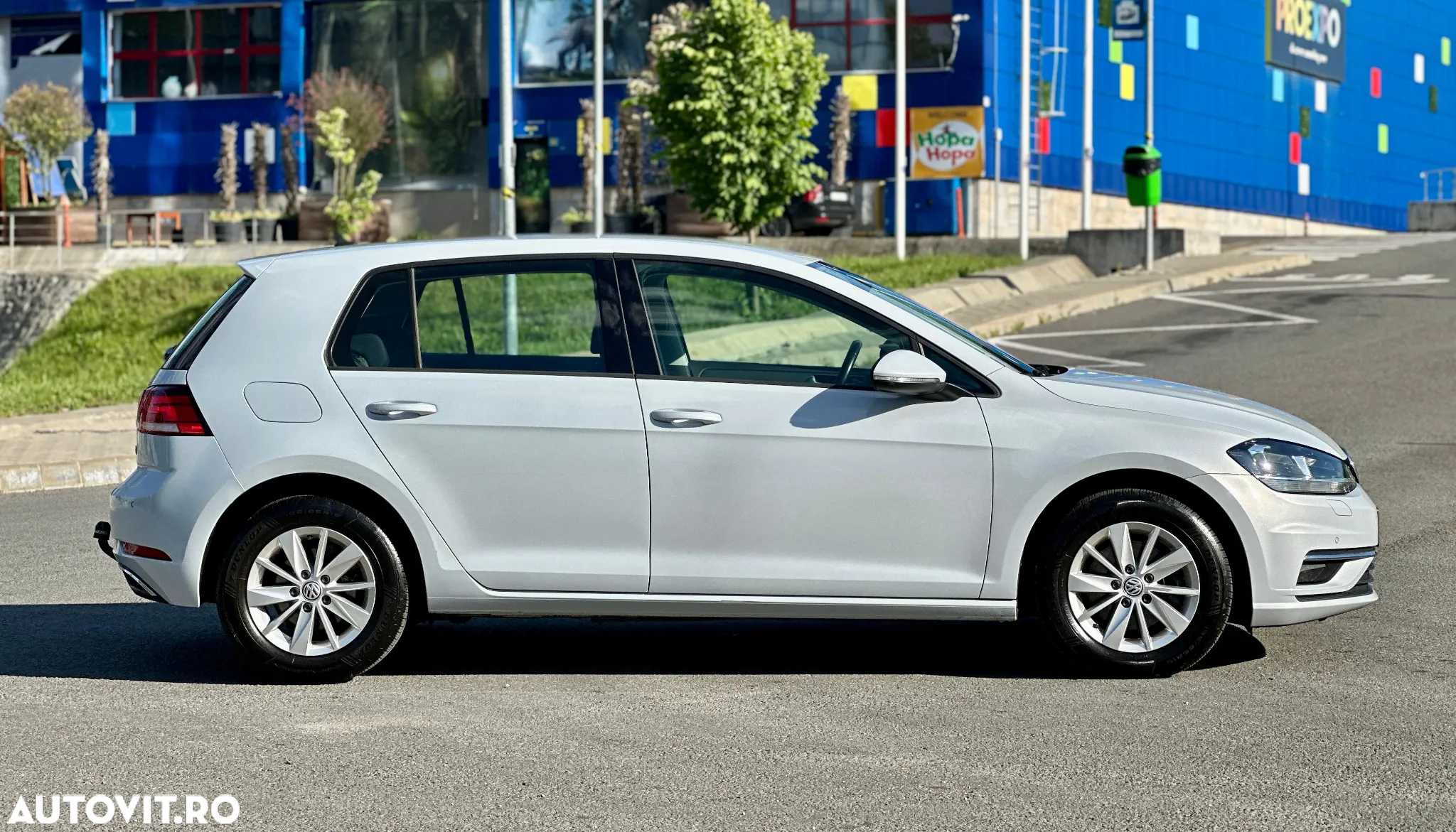 Volkswagen Golf 1.6 TDI Comfortline - 15