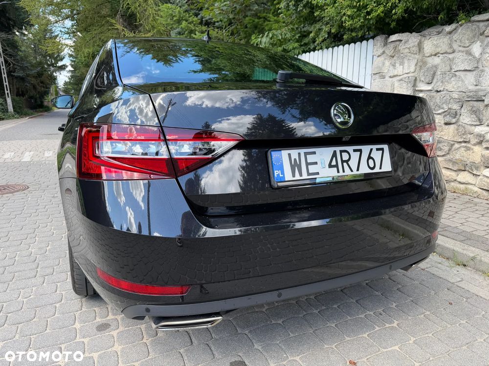 Skoda Superb 2.0 TSI 4x4 L&K DSG - 4