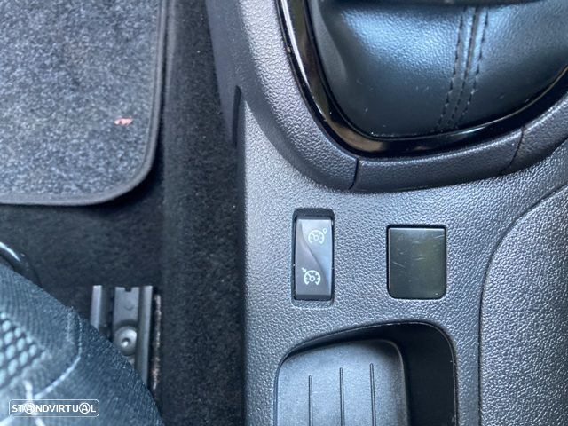 Renault Clio Energy TCe 90 Start & Stop LIMITED 2018 - 19