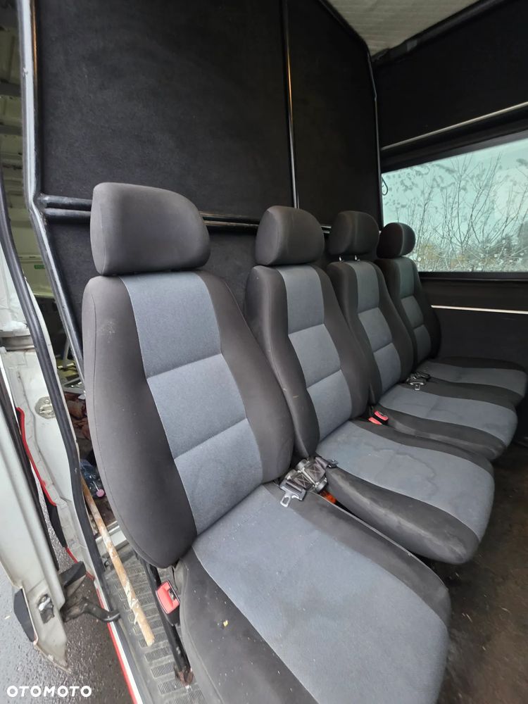 Volkswagen Crafter - 14