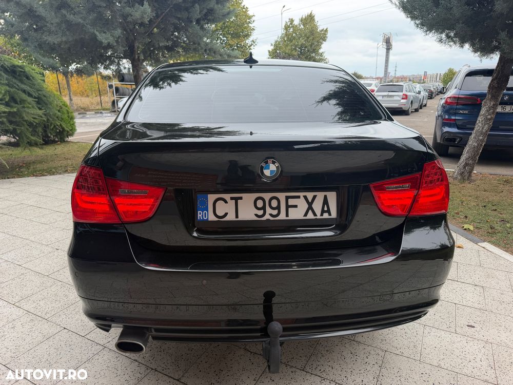 BMW Seria 3 - 18