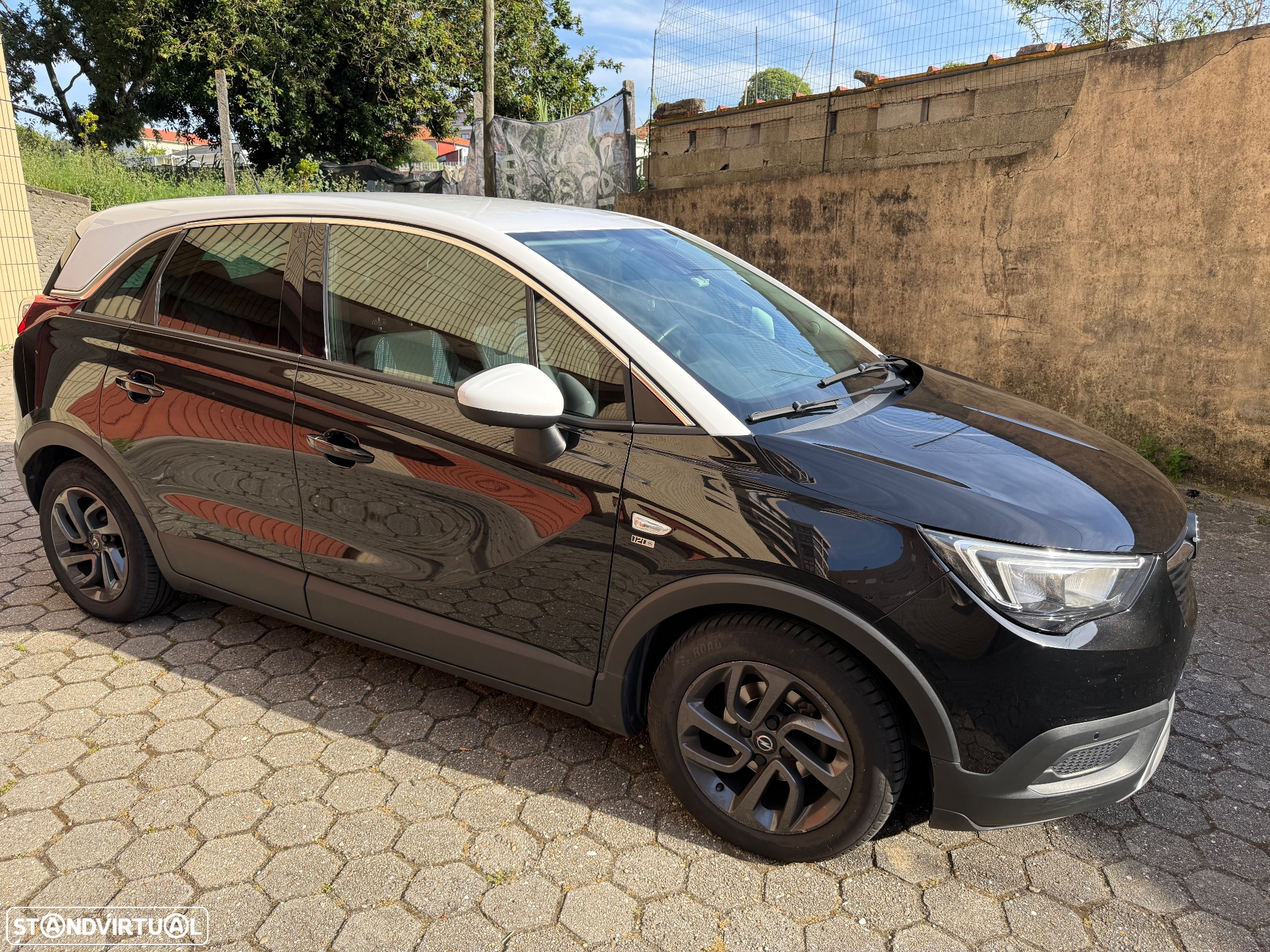 Opel Crossland X 1.2 120 Anos - 4