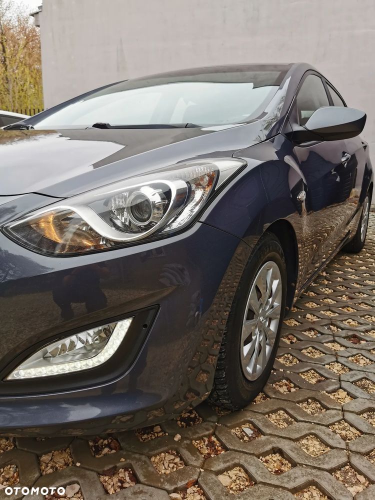 Hyundai i30 1.6 CRDi Comfort - 17
