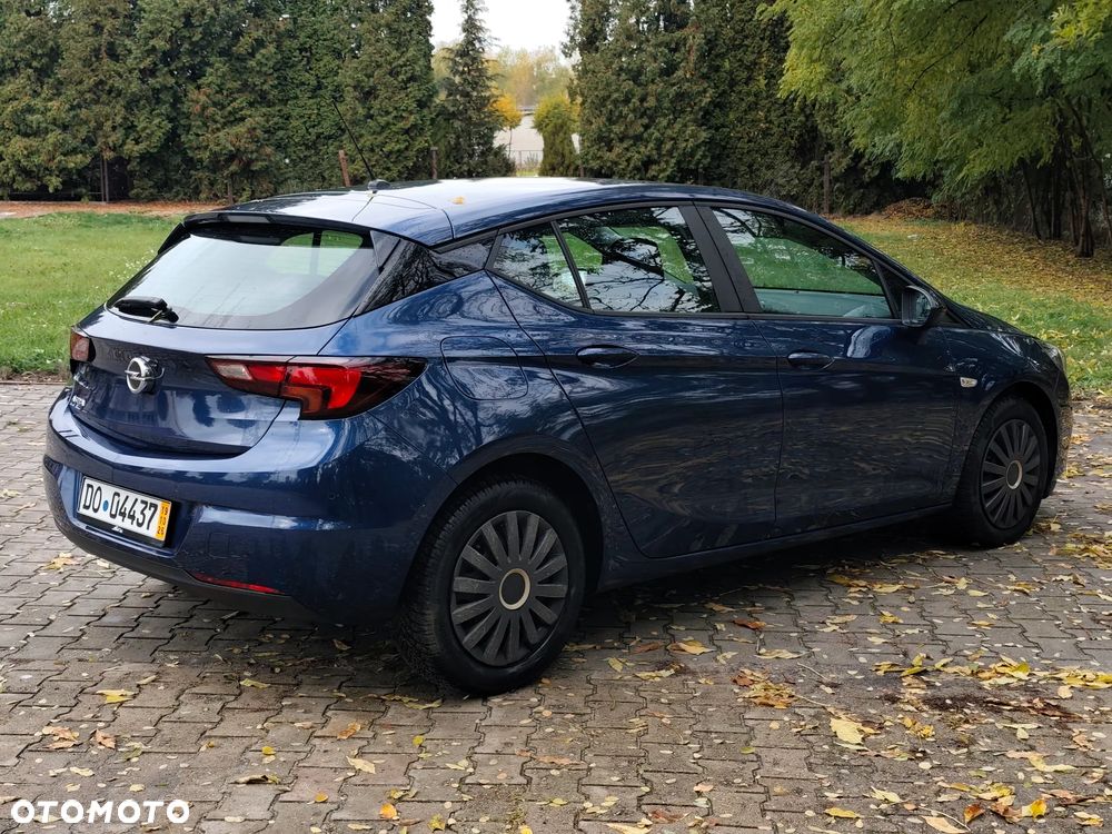 Opel Astra 2021 photo 4