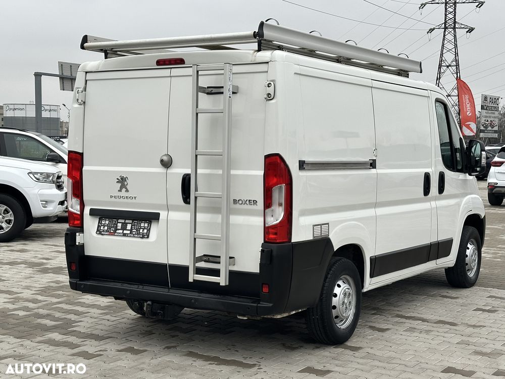 Peugeot Boxer 330 Fourgon L1H1 - 10