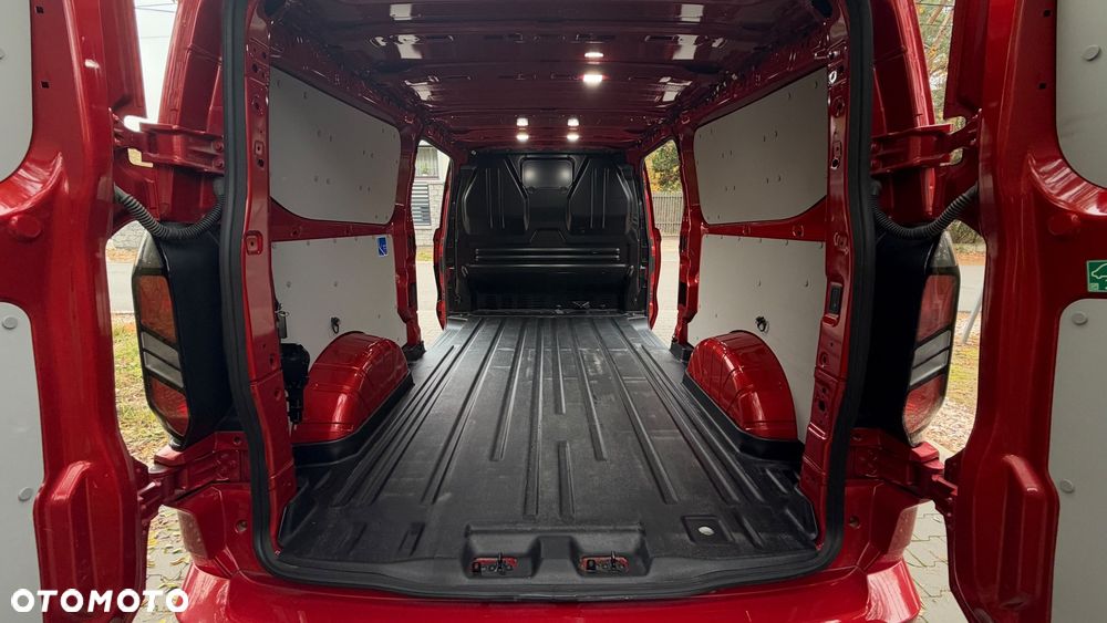 Ford Transit Custom - 22