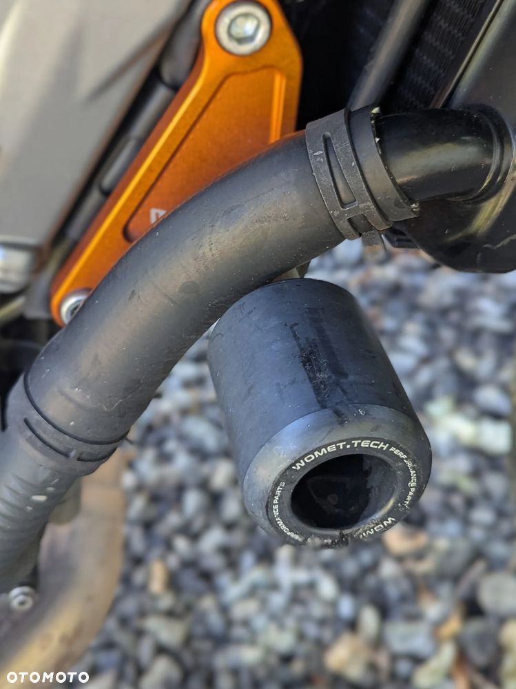 KTM Duke 790 - 17