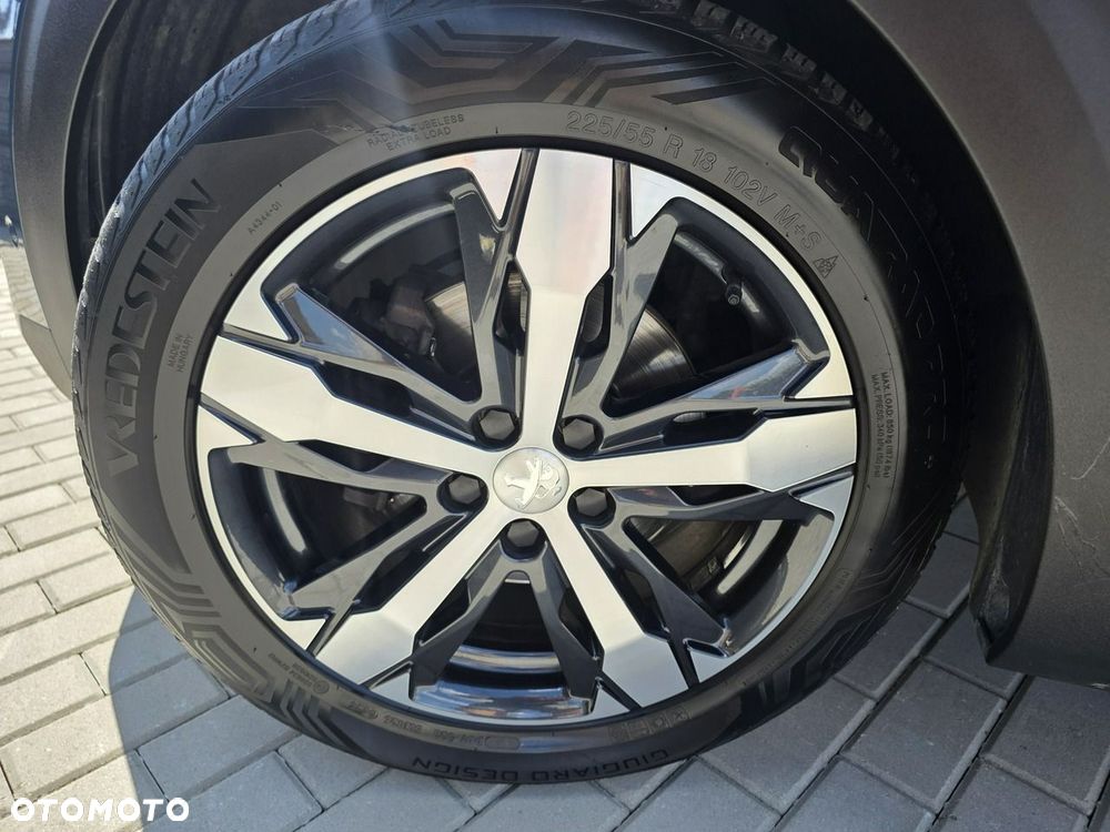 Peugeot 3008 1.2 PureTech Allure Pack S&S EAT8 - 25