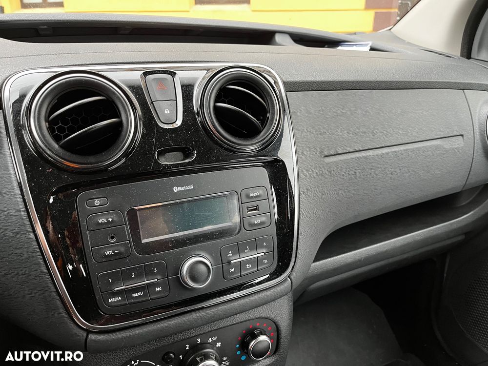 Dacia Dokker 1.5 Blue dCi Laureate - 5