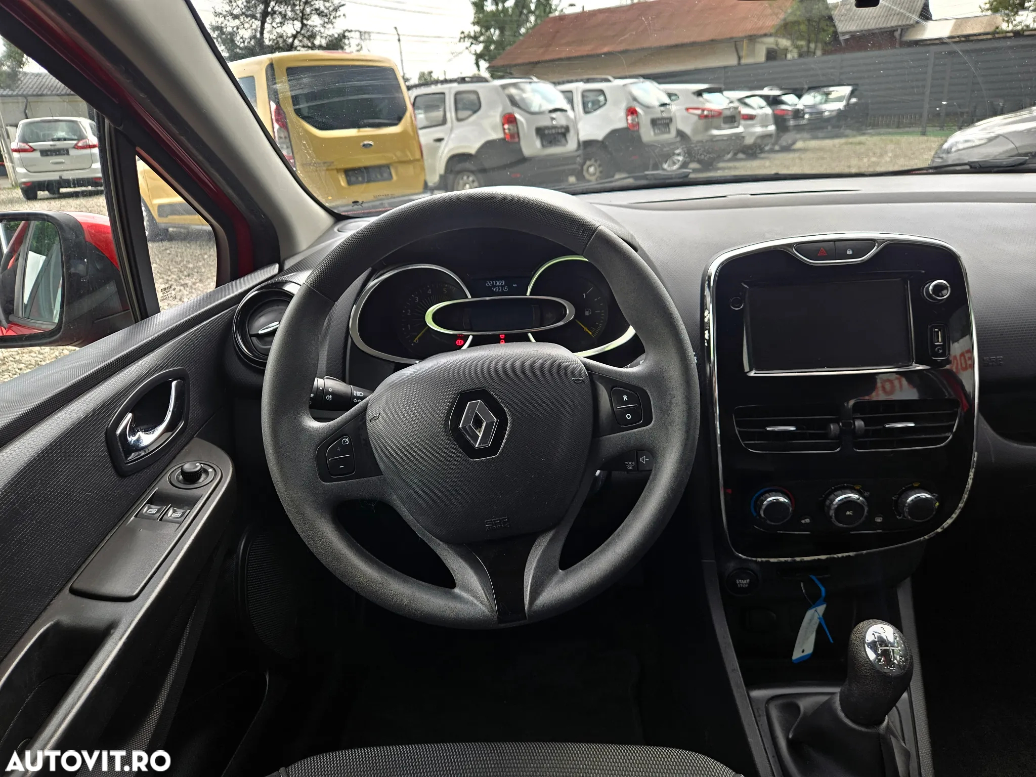Renault Clio Grandtour Energy dCi 90 Start & Stop Intens - 8
