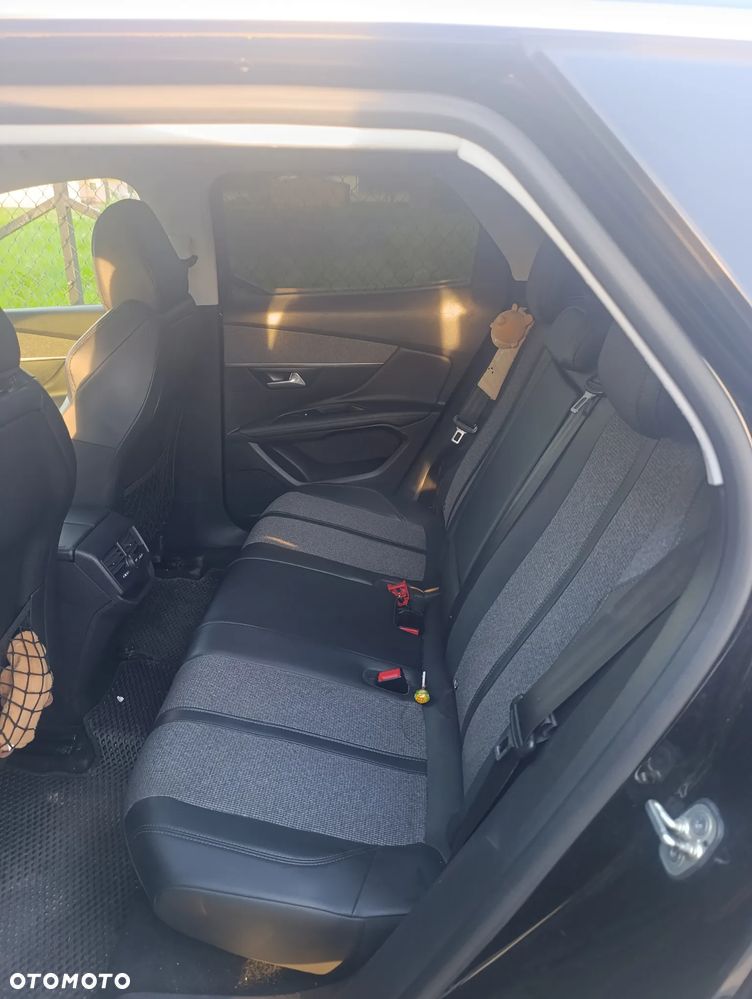 Peugeot 3008 HDi FAP 115 Allure - 17