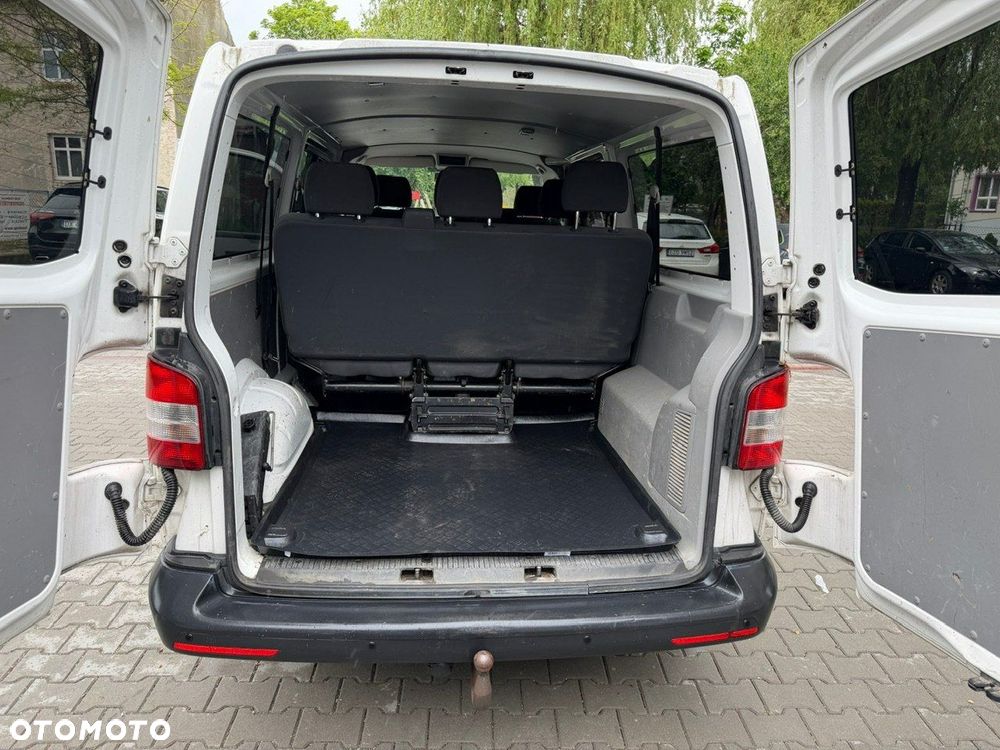 Volkswagen Transporter - 28