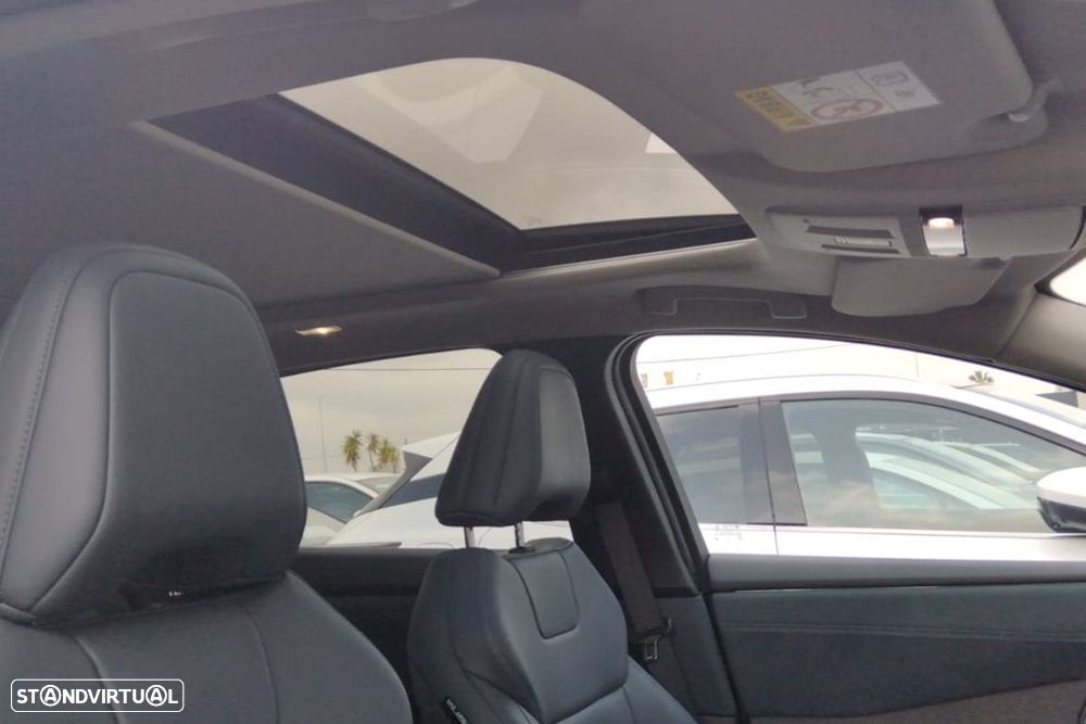 Nissan Ariya 87 kWh Evolve - 7