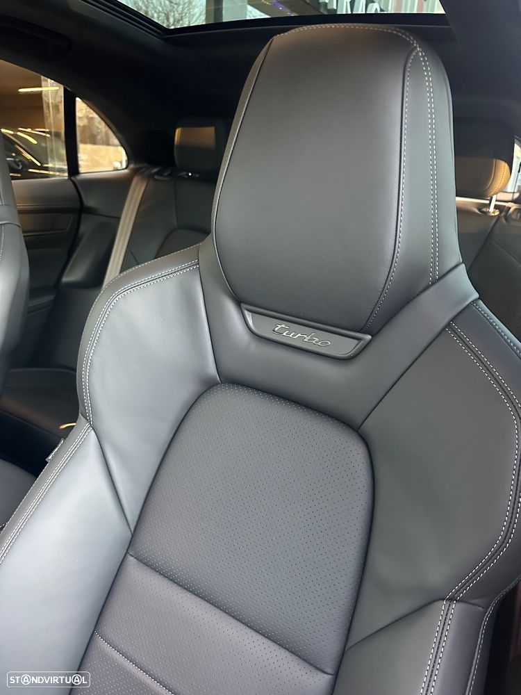 Porsche Macan Electric Turbo - 20