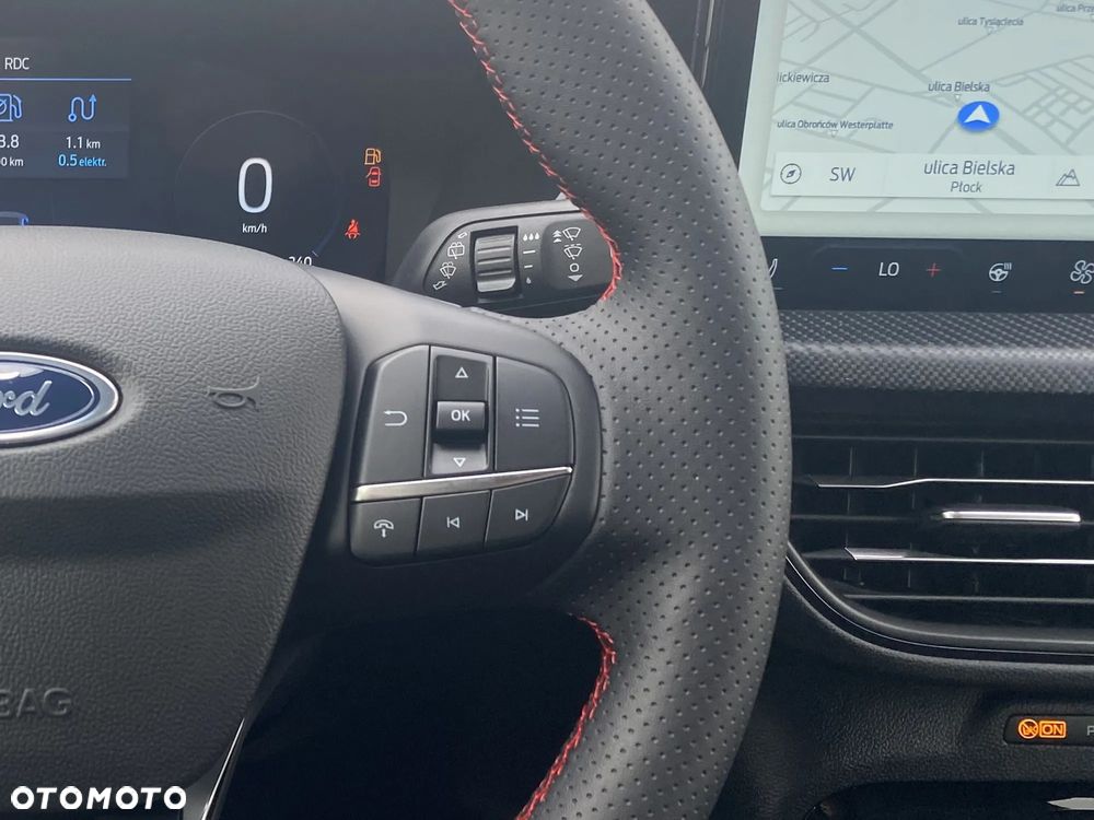 Ford Kuga 2.5 FHEV FWD ST-Line X eCVT - 19