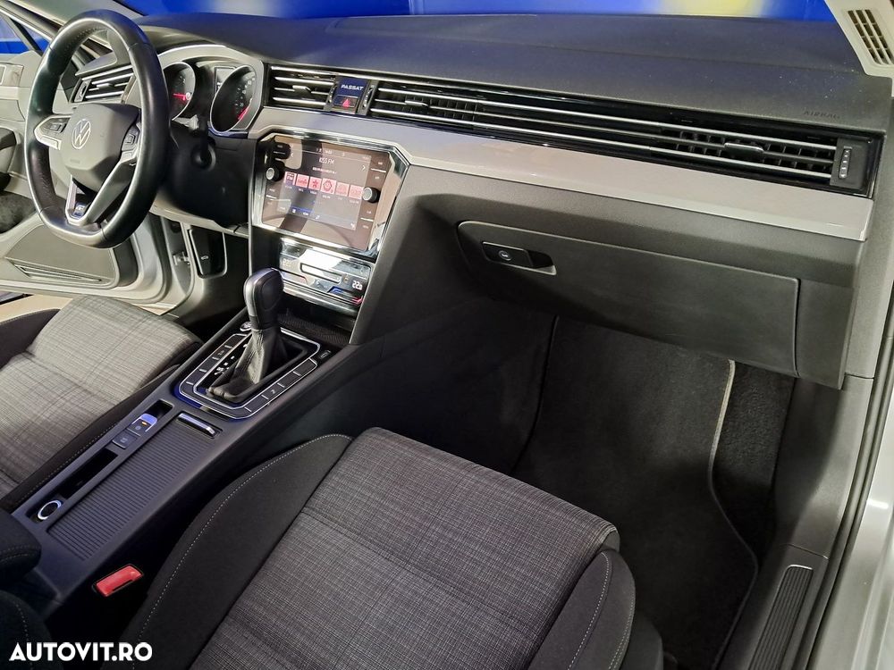 Volkswagen Passat - 18