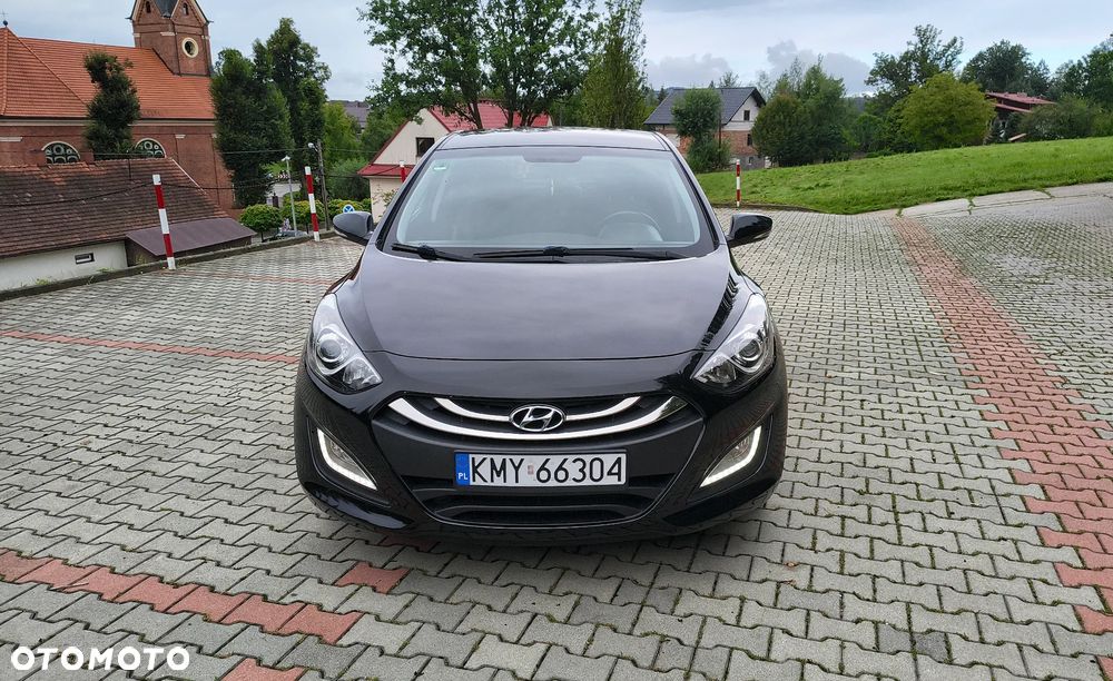 Hyundai i30 1.6 GDI Premium - 8