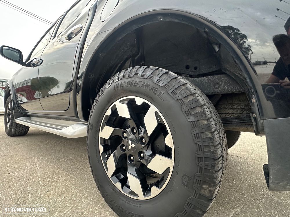 Mitsubishi L200 Pick Up 4x4 Auto Cabine Dupla Diamant Edition+ - 35