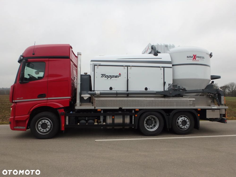 Mercedes-Benz ACTROS - 5