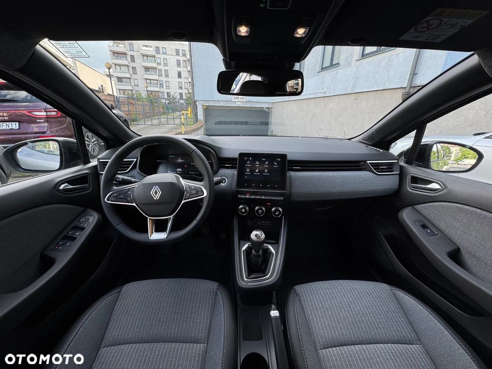 Renault Clio - 15