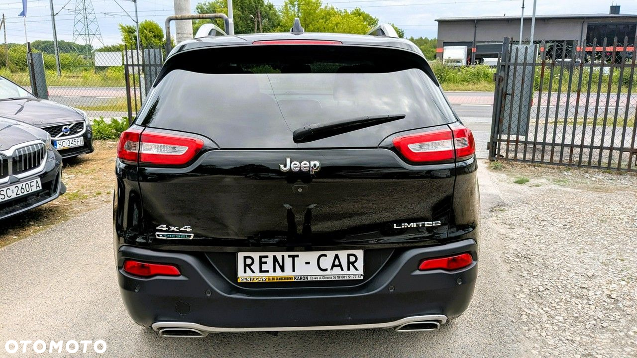 Jeep Cherokee - 35