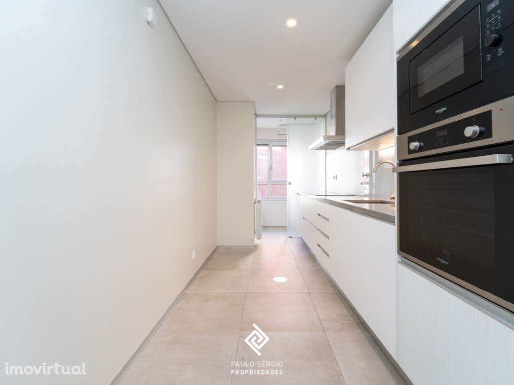 Arrenda-se T3 com garagem fechada ao Parque da Cidade de Gaia - Grande imagem: 3/21