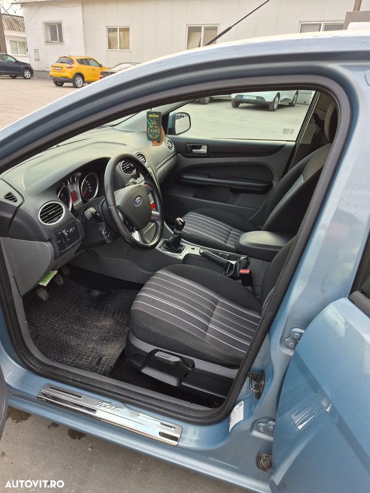 Ford Focus 1.6 Trend - 7