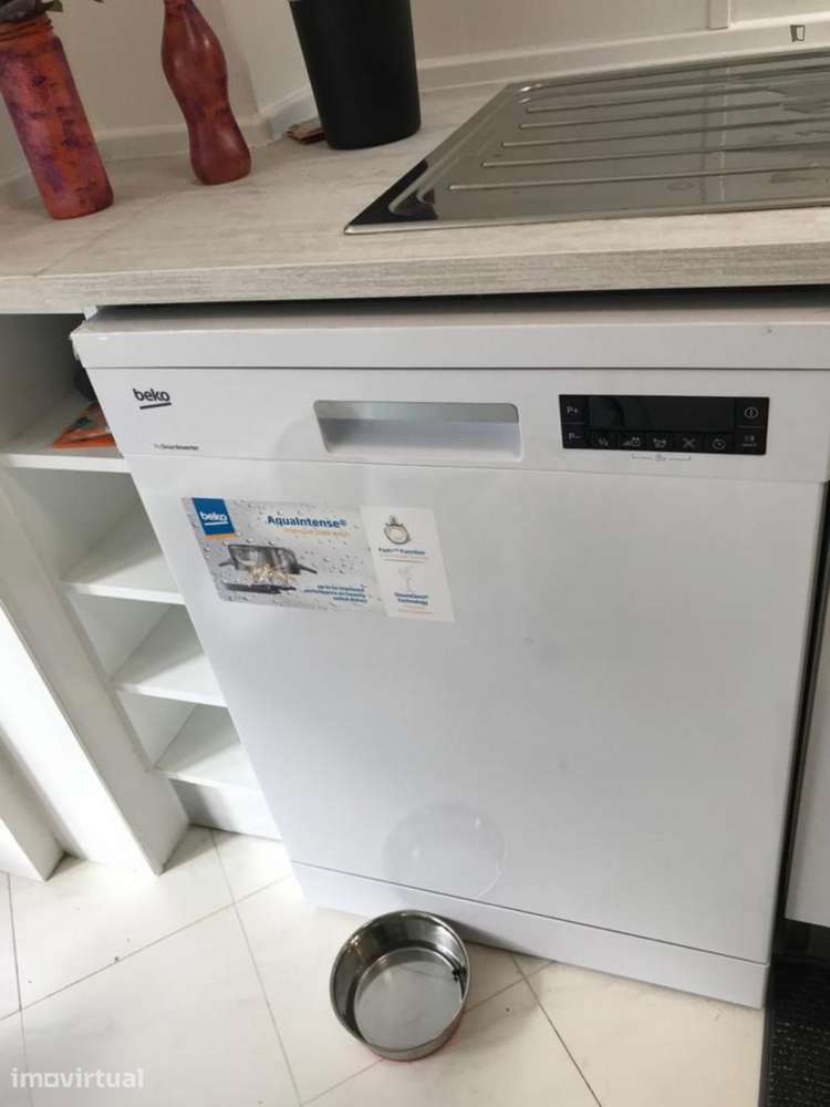 Apartamento com 2 quartos - localizado em Benfica Lisbon - Grande imagem: 5/25