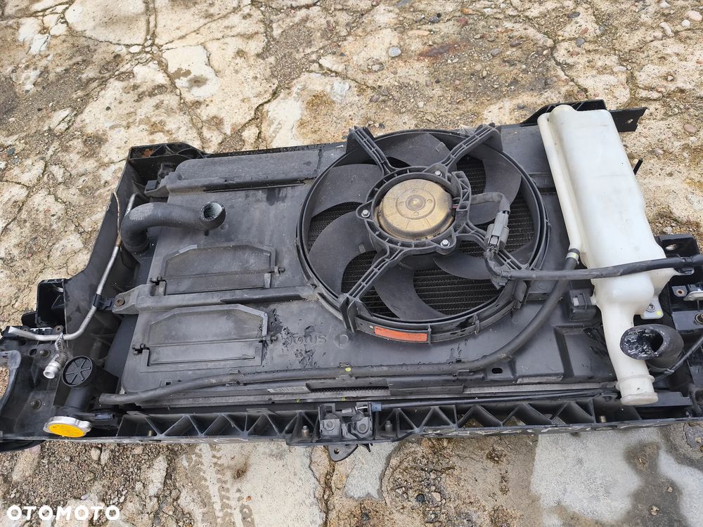 Pas chłodnice wentylator SMART FORFOUR I 04-06 1350A066 - 8