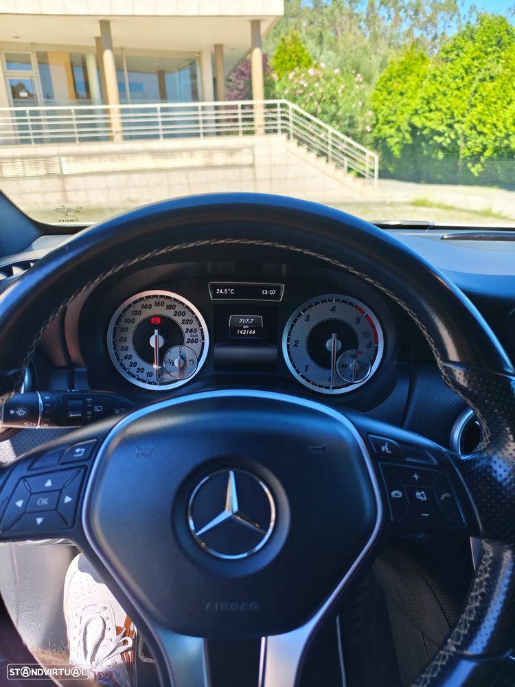 Mercedes-Benz A 180 CDi BE Urban - 11