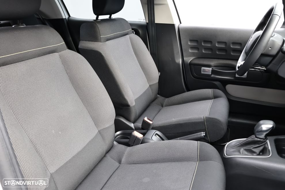 Citroën C3 1.2 PureTech Max EAT6 - 19