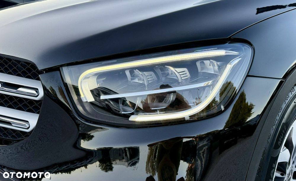 Mercedes-Benz GLC 300 d 4Matic 9G-TRONIC - 14
