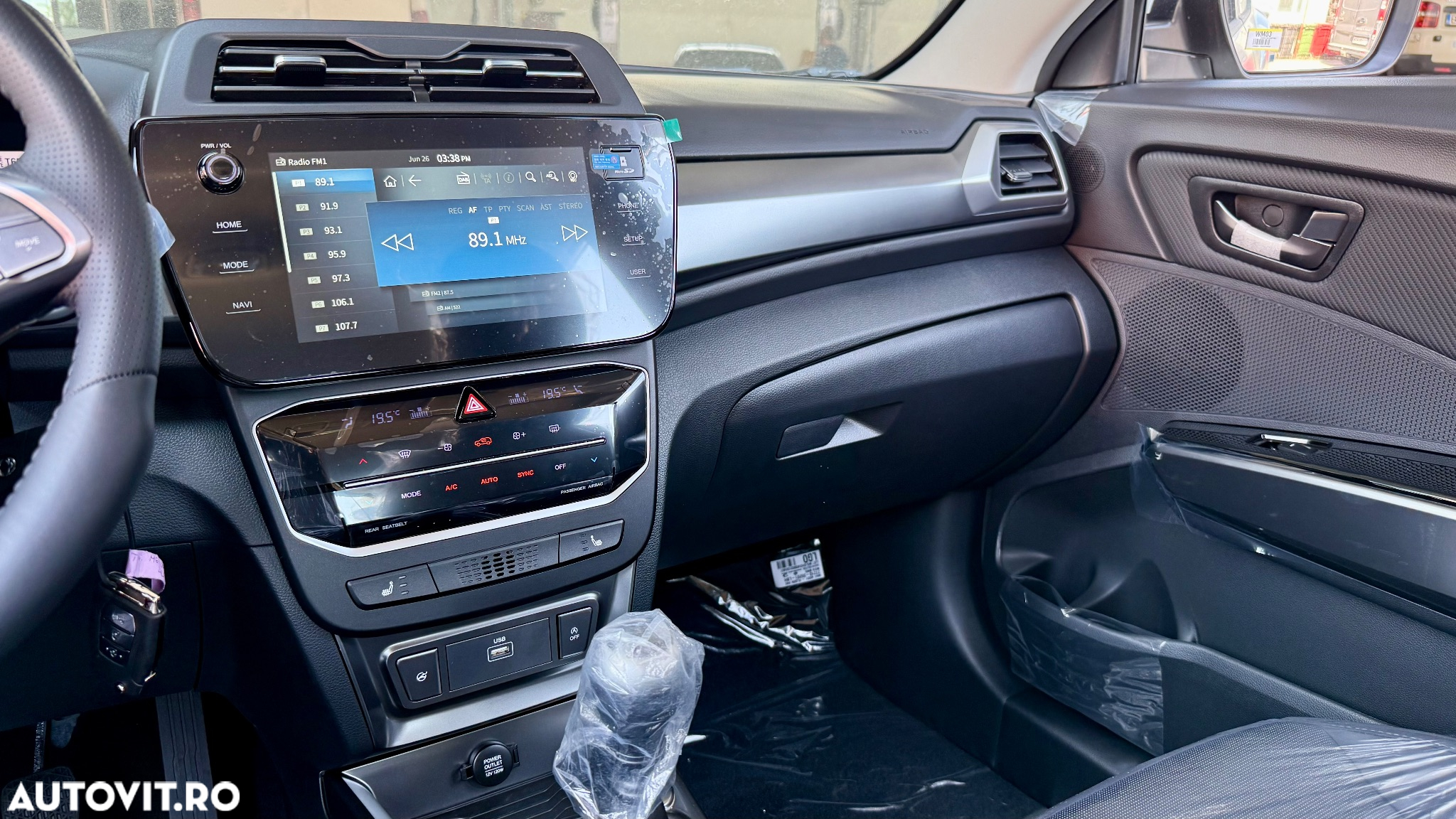 SsangYong Tivoli - 18