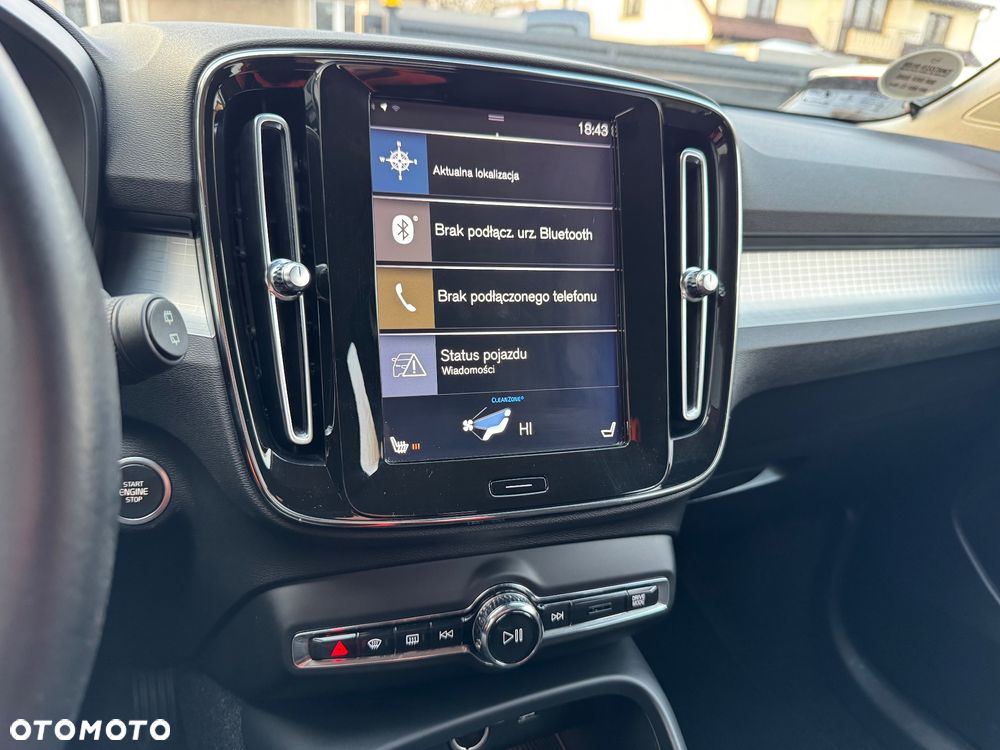 Volvo XC 40 T3 Inscription - 33