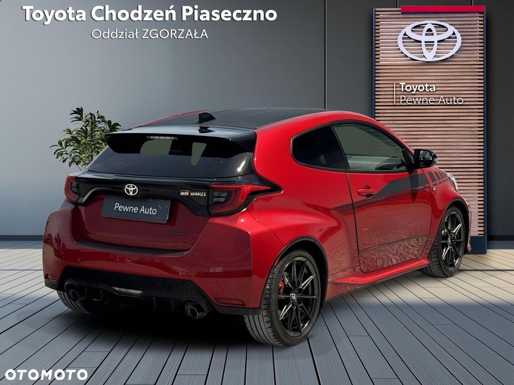 Toyota Yaris - 6