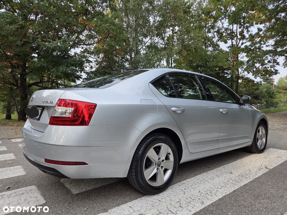 Skoda Octavia - 4