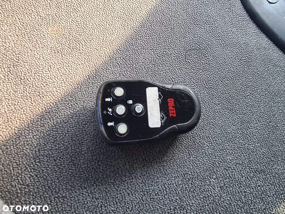 Volvo FL 250 EURO6 KONTENER IZOTERMICZNY - 11