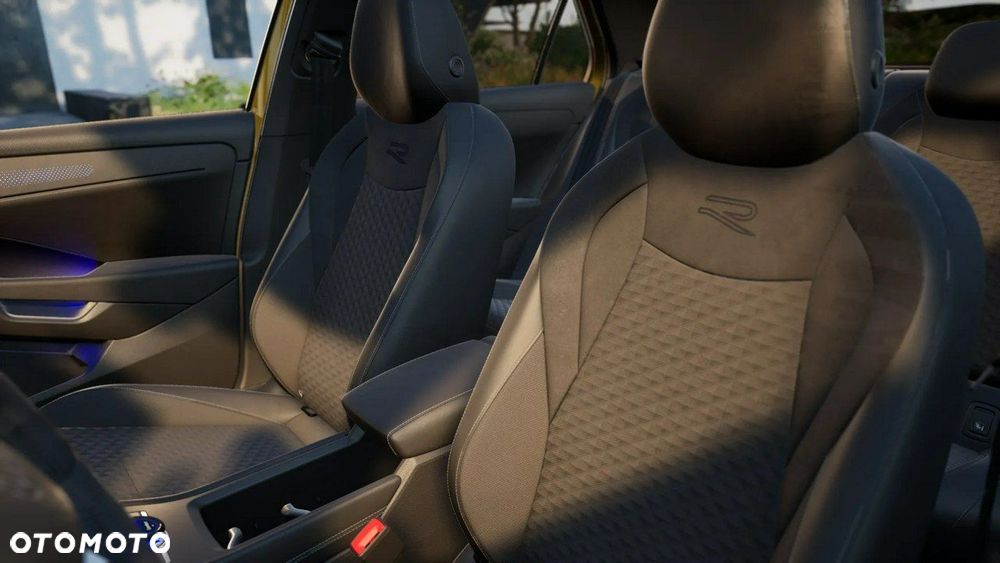 Volkswagen T-Roc - 13