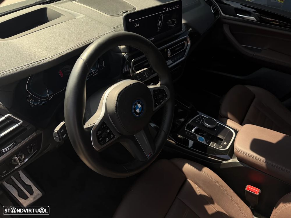BMW iX3 M Sport Impressive - 7